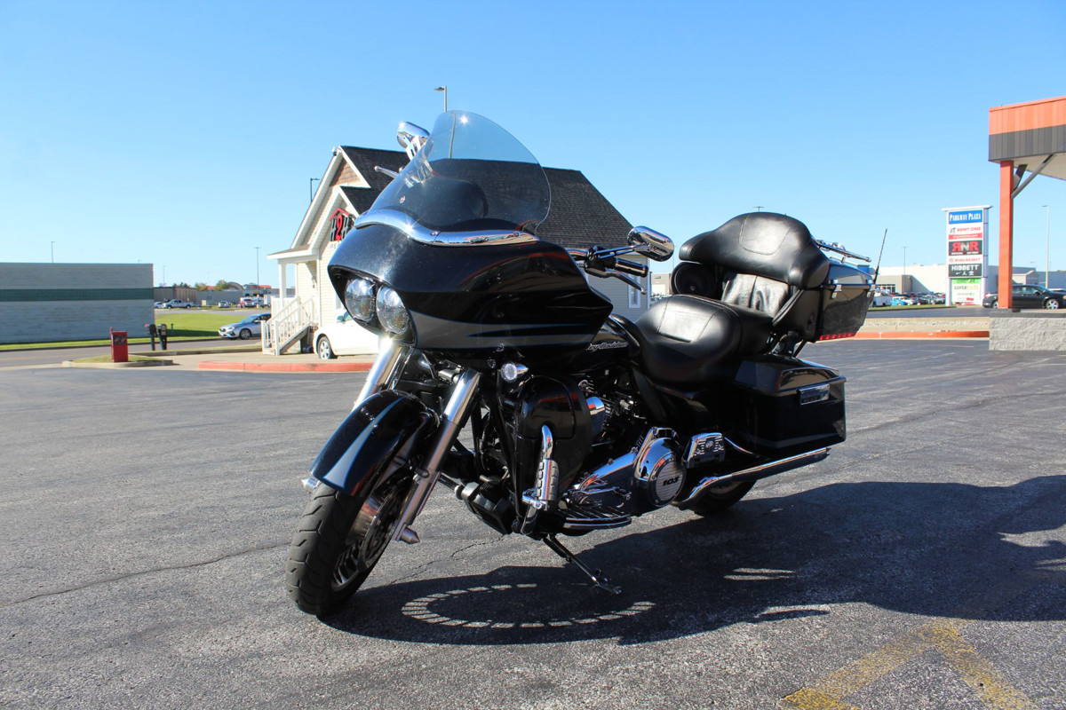 Road Glide® Custom