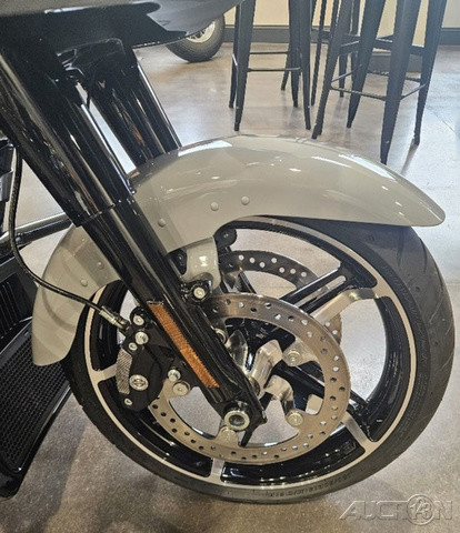 Road Glide®
