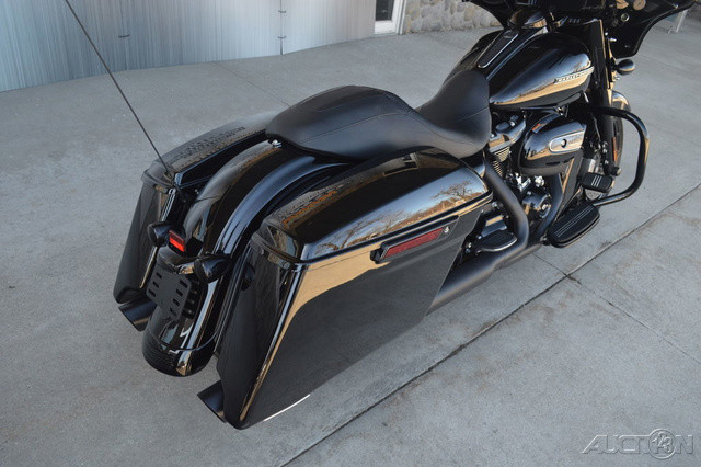 Street Glide® Special
