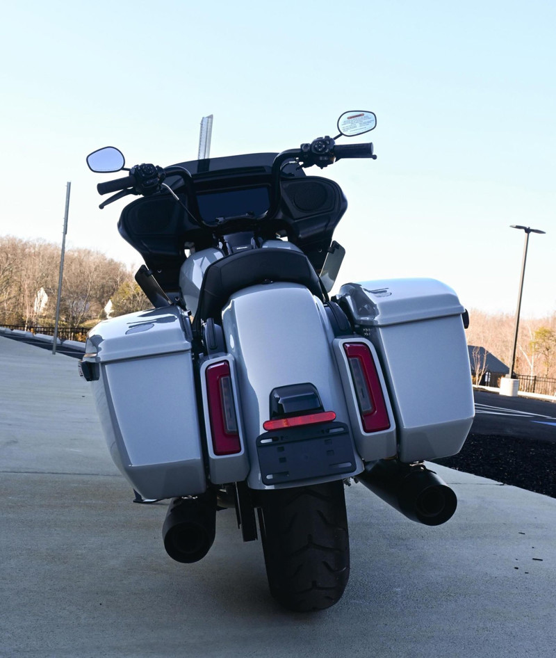 Road Glide®
