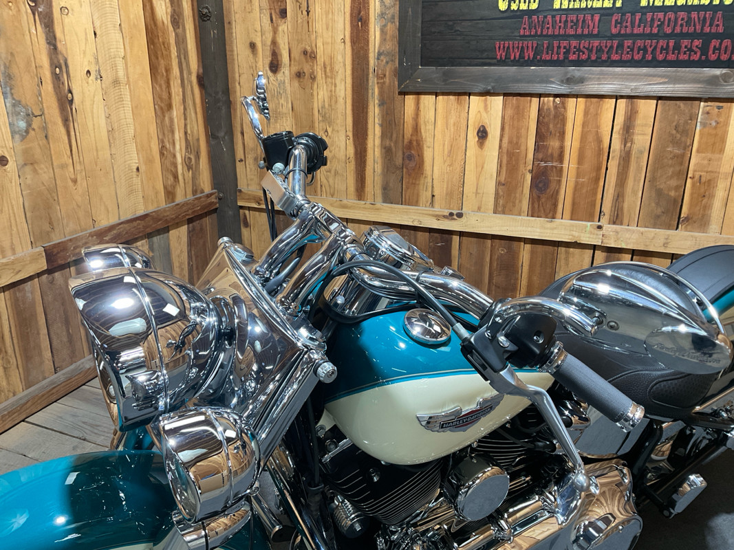 Softail® Deluxe