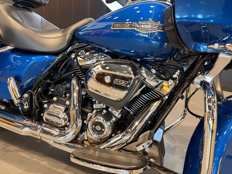 Road Glide®