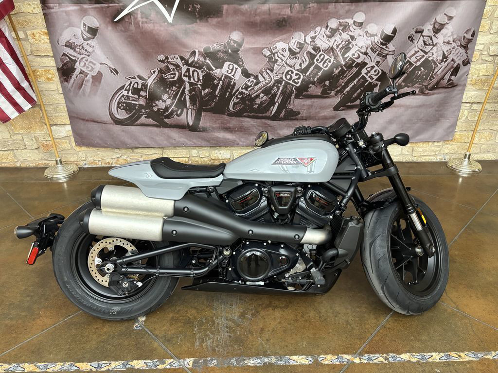 Sportster® S