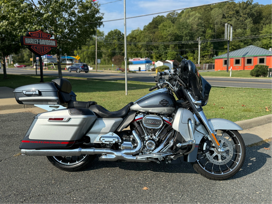 CVO® Street Glide®