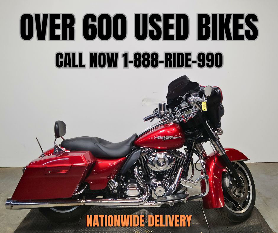Street Glide®