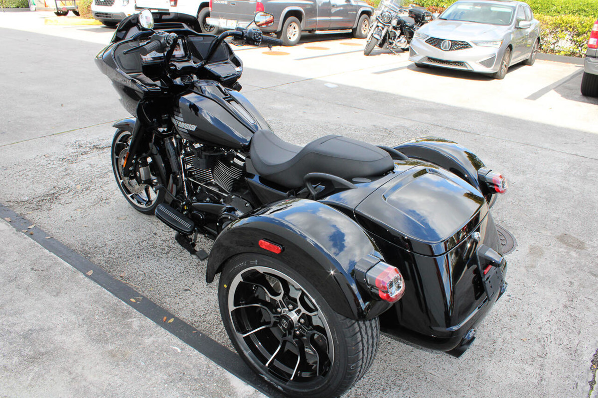 Road Glide® 3