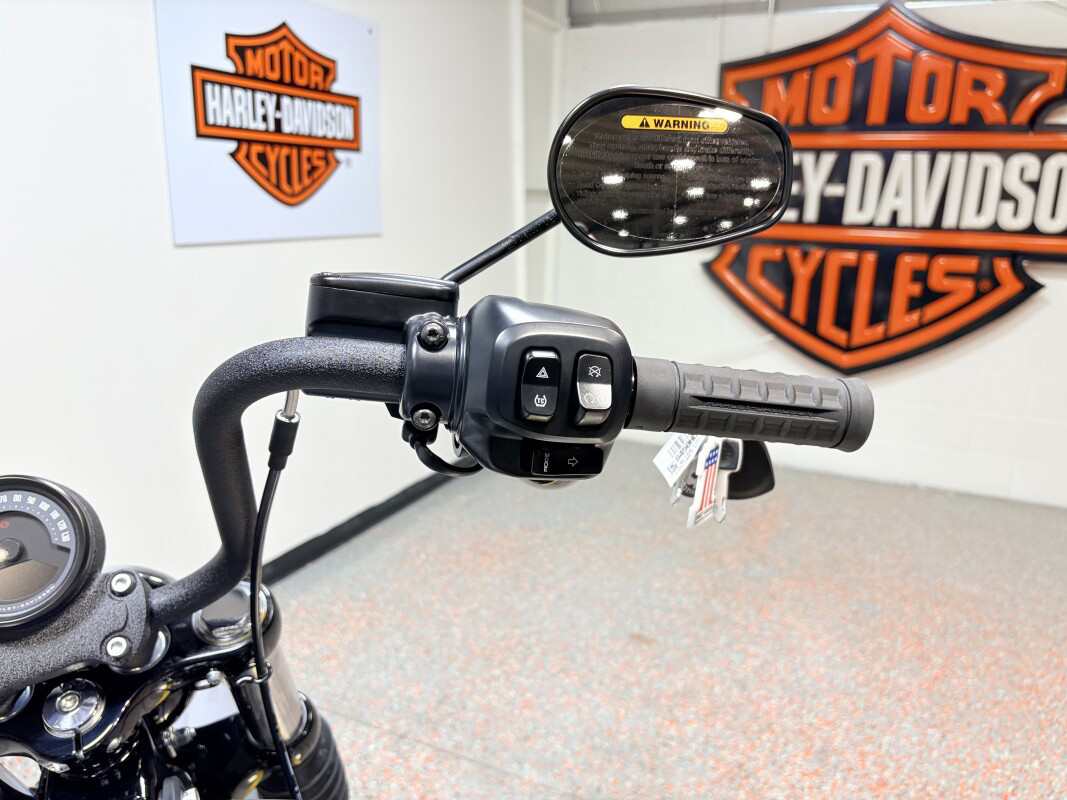 Street Bob®