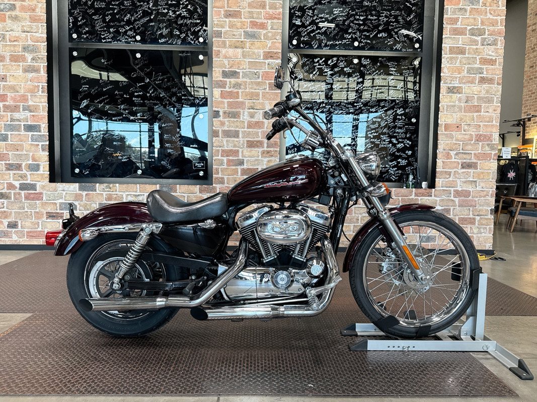 Sportster® 1200 Custom