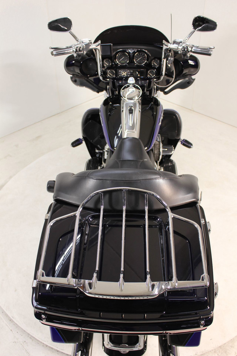 CVO® Ultra Classic Electra Glide®