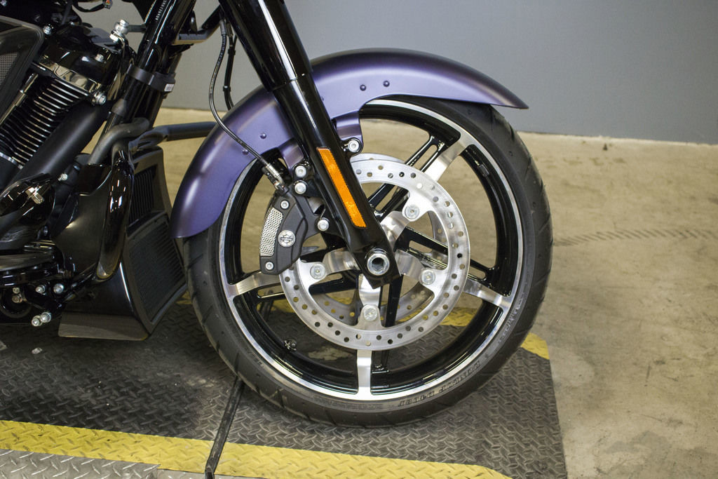 Road Glide®
