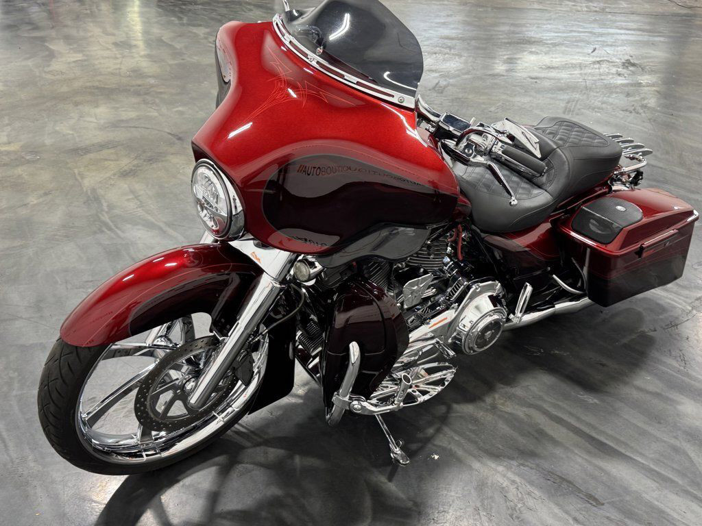 CVO® Street Glide®
