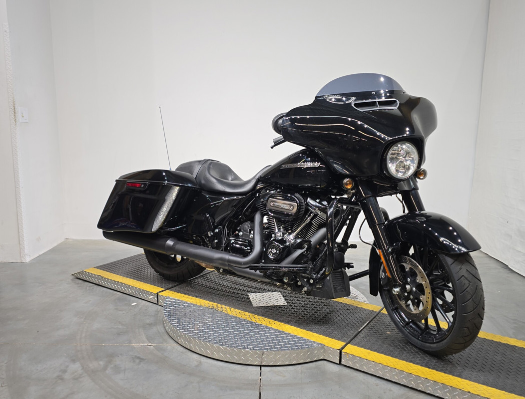 Street Glide® Special