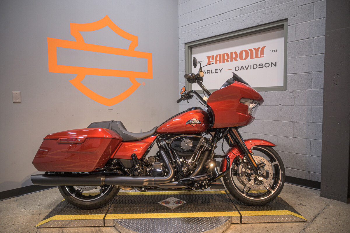 Road Glide®