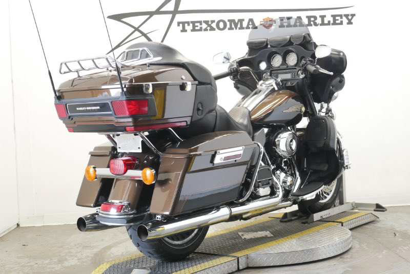 Electra Glide® Ultra® Limited 110th Anniversary