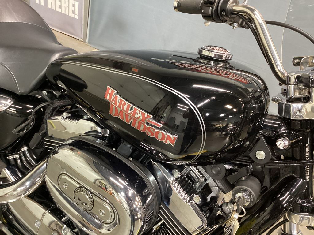 Sportster® SuperLow® 1200T