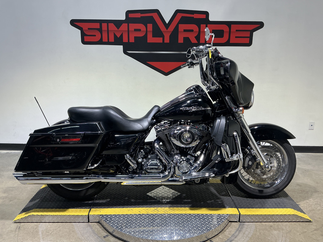 Street Glide®