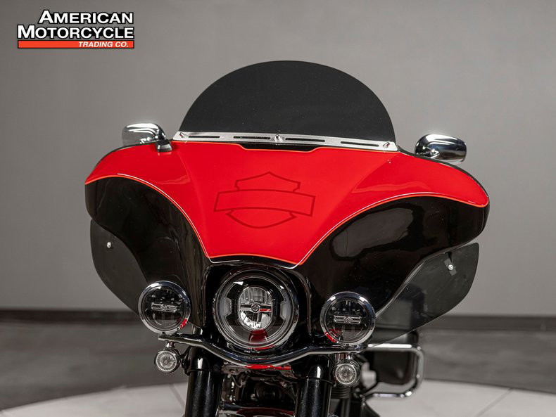 Softail® Heritage Classic 114