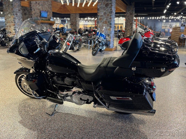 Street Glide® Limited