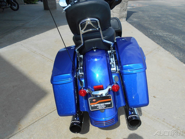 Street Glide®