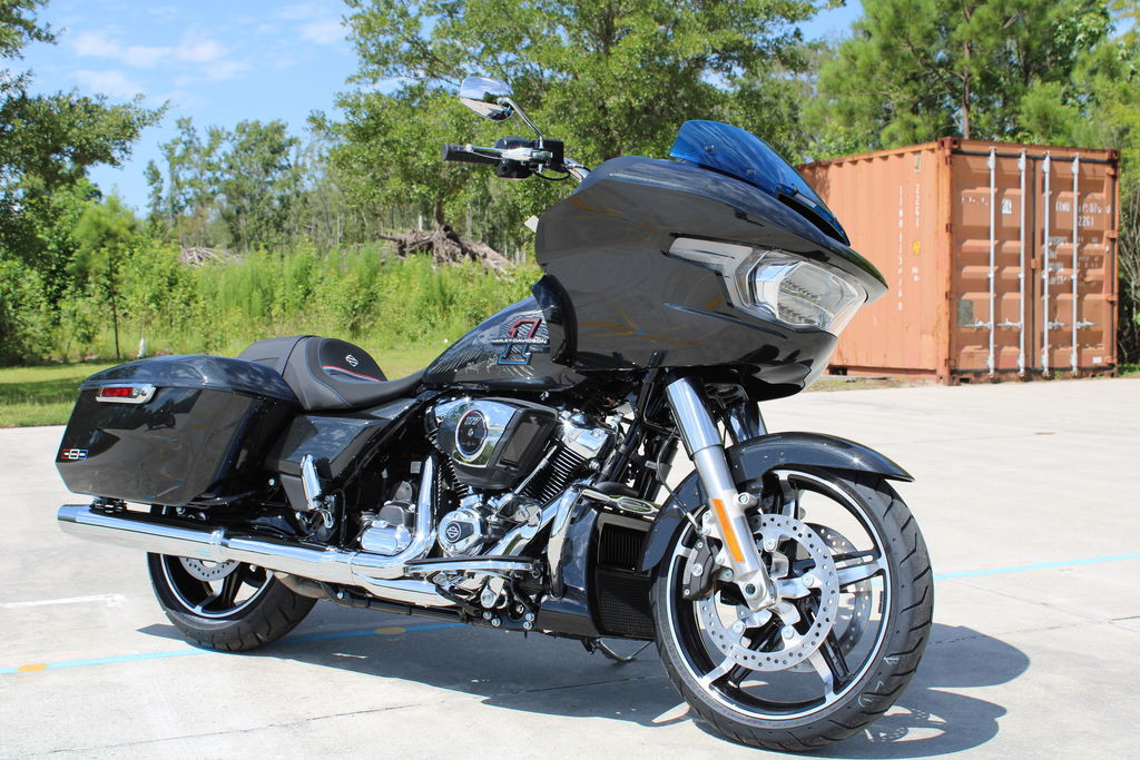 Road Glide®