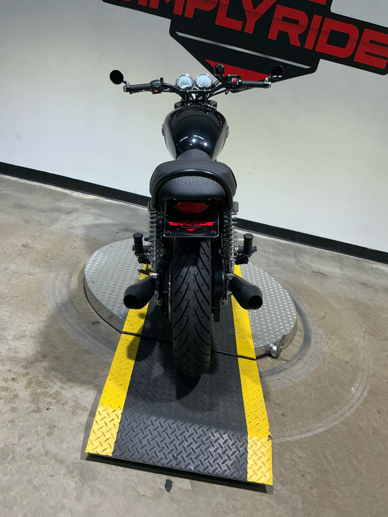 Bonneville T-100