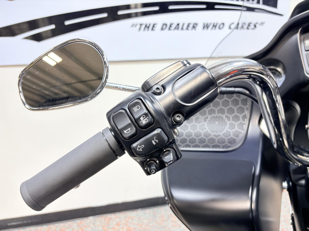 Road Glide® Ultra