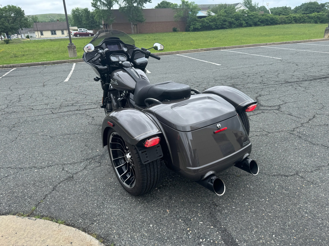 Road Glide® 3