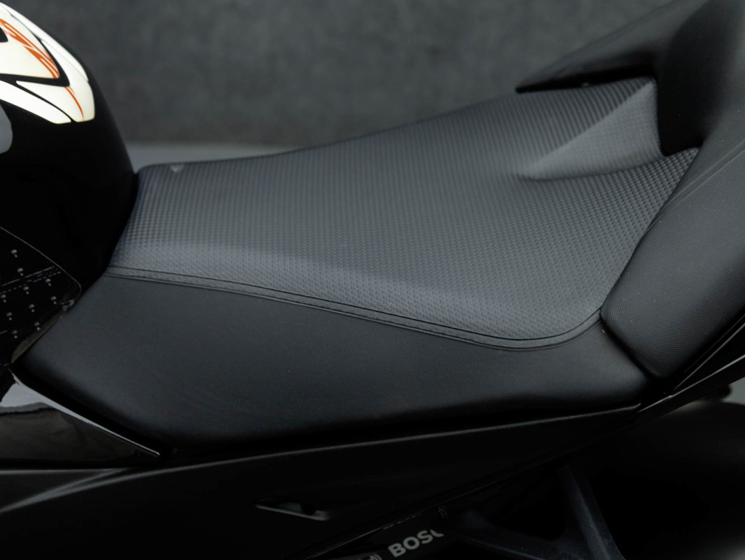 Tuono V4 1100 RR
