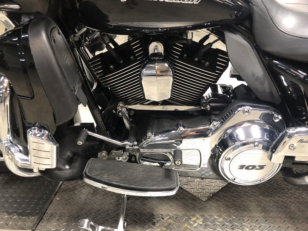 Road Glide® Ultra