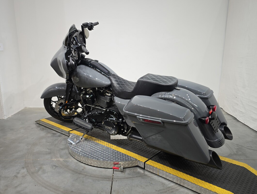 Street Glide® Special