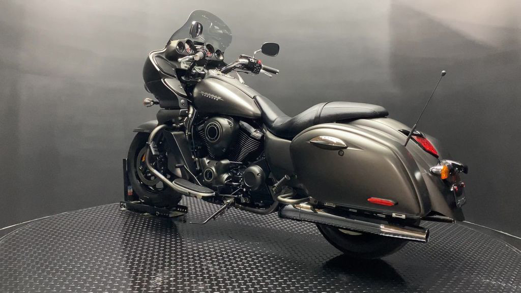 Vulcan 1700 Vaquero ABS