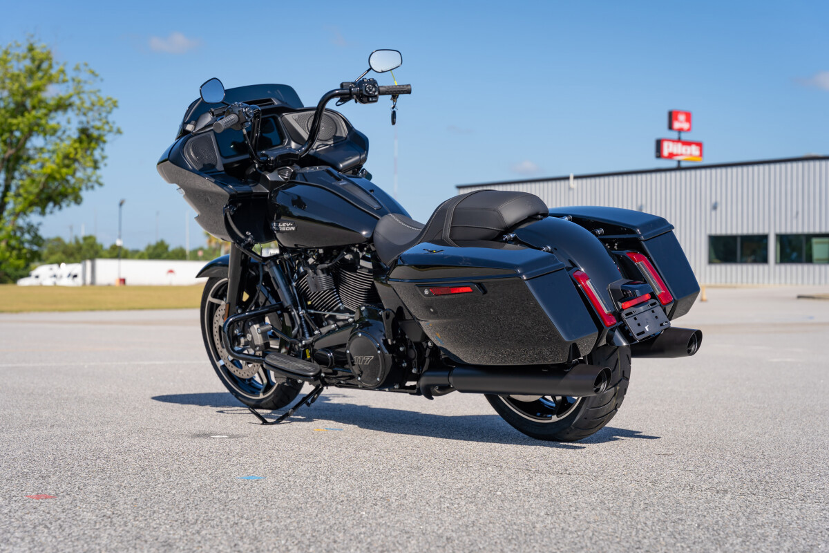 Road Glide®