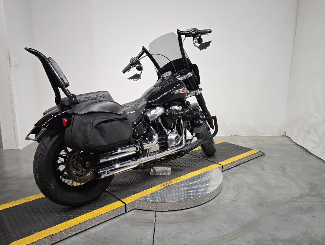 Softail® Slim®