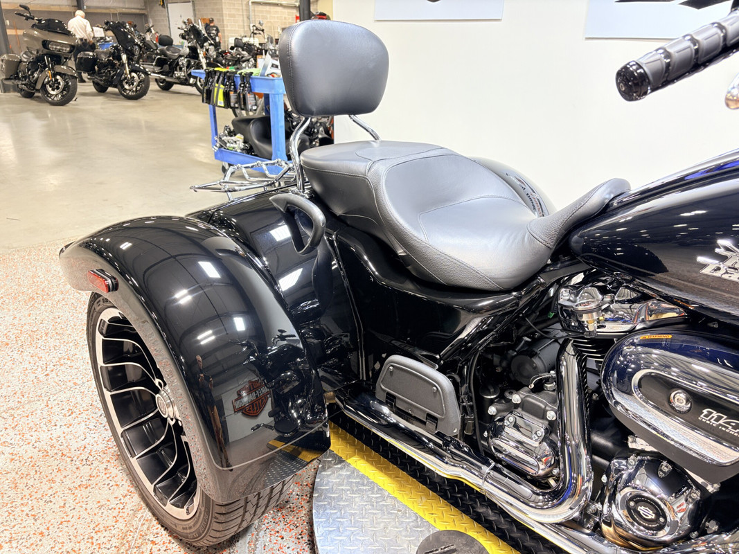 Road Glide® 3