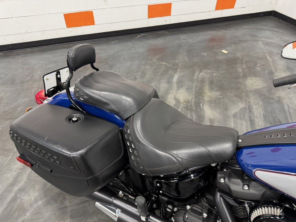 Heritage Classic 114