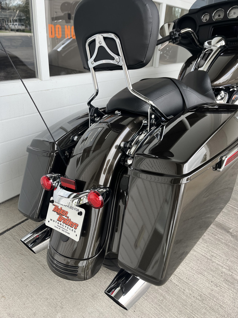 Street Glide®