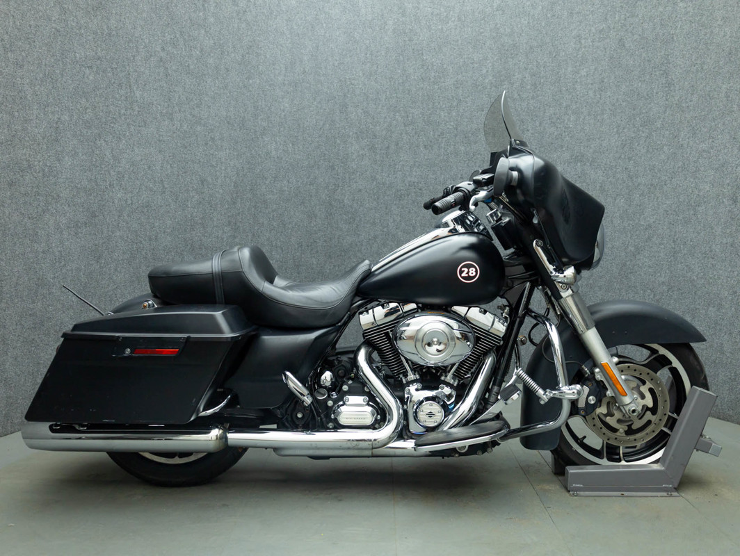 Street Glide®