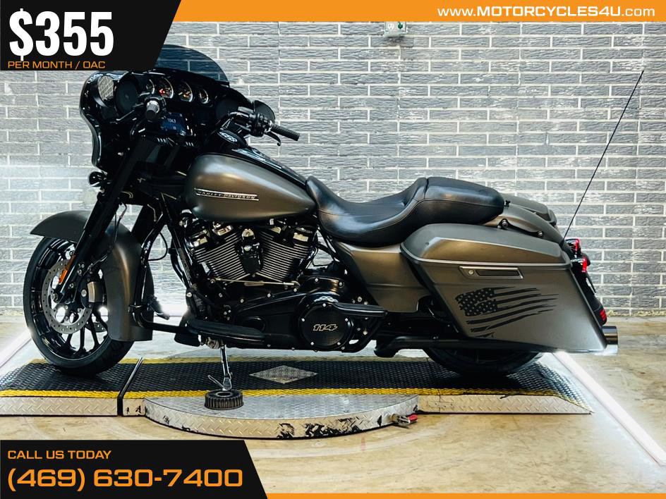 Street Glide® Special