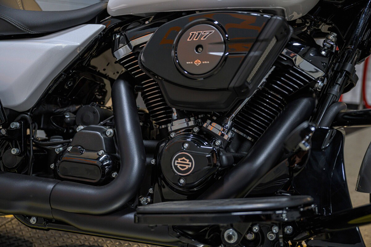 Road Glide®