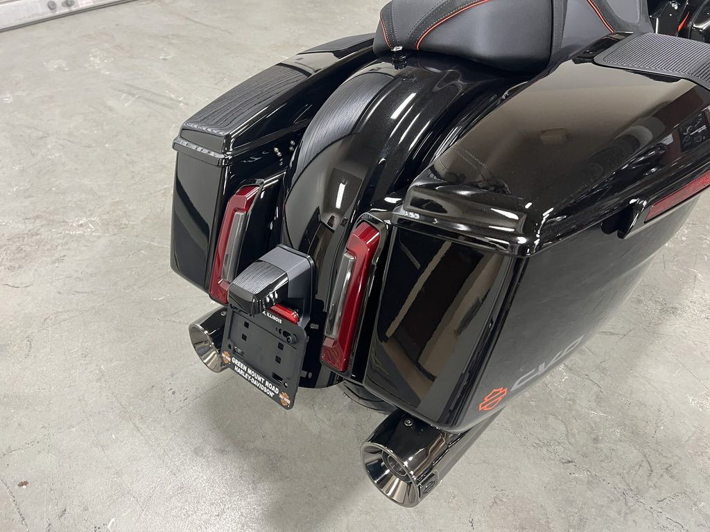 CVO® Street Glide®
