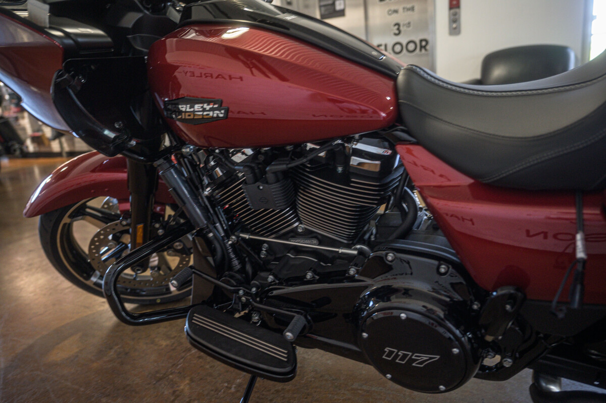 Road Glide®