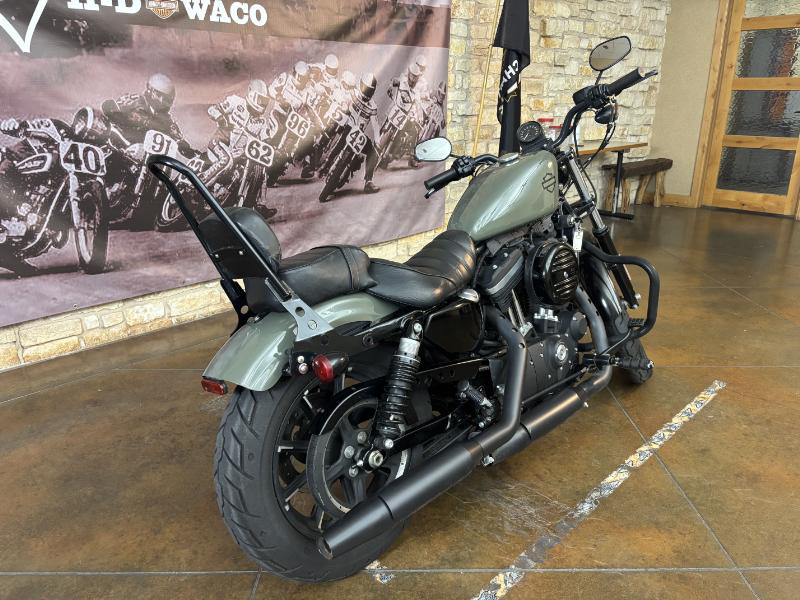 Iron 883®