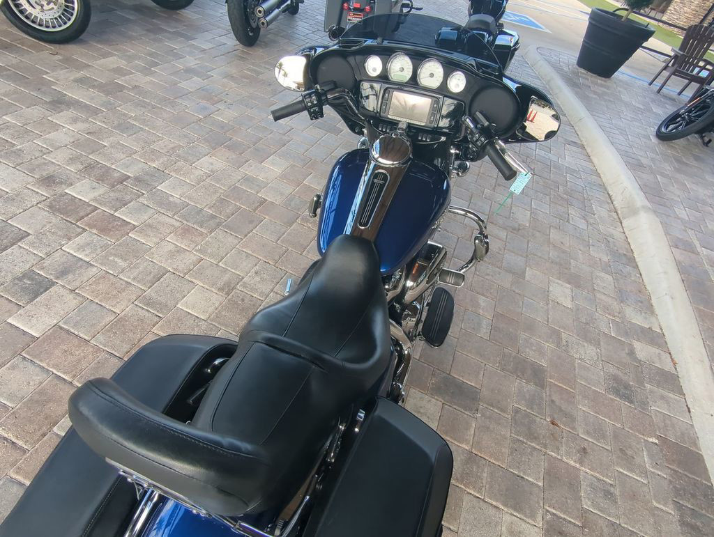 Street Glide® Special