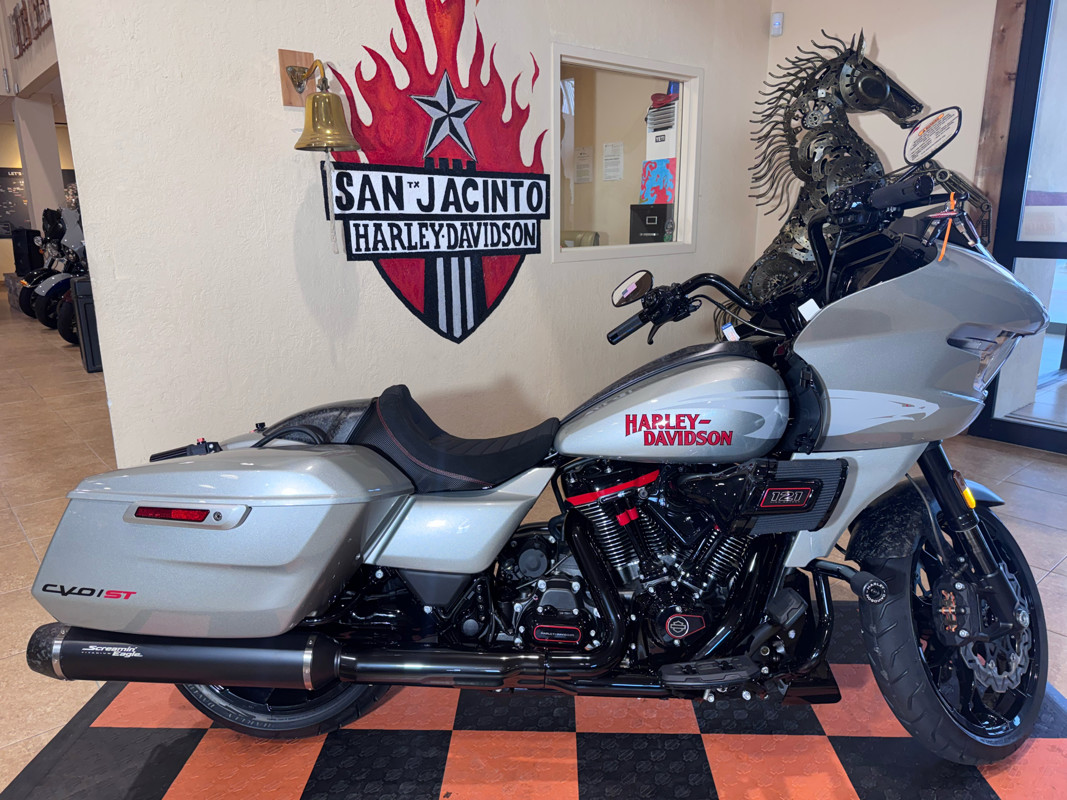 CVO® Road Glide® ST