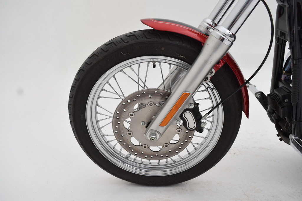 Dyna® Super Glide® Custom