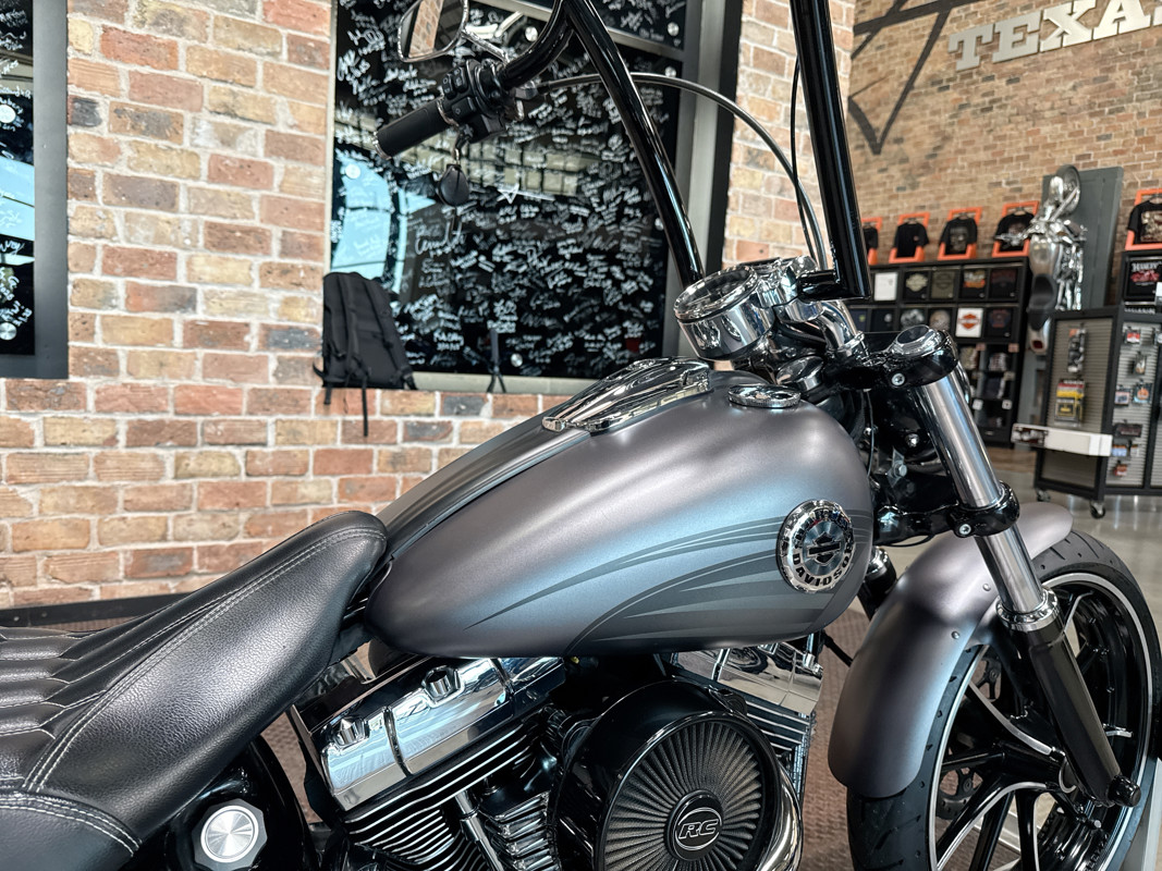 Softail® Breakout®