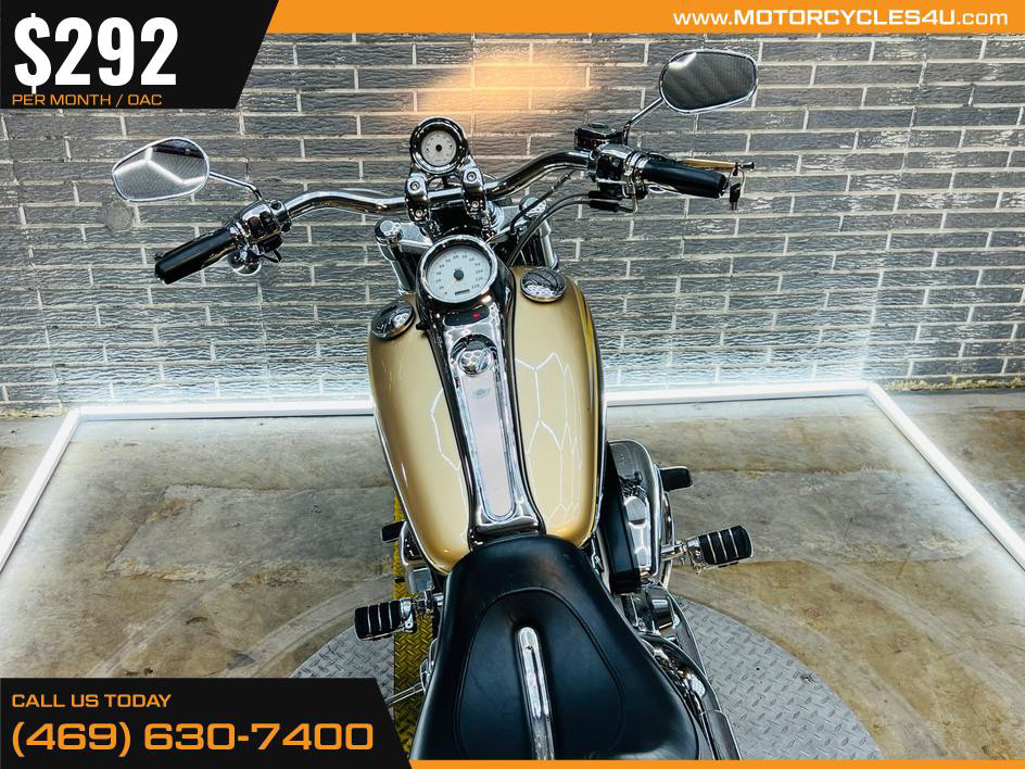 Screamin' Eagle® Softail® Deuce