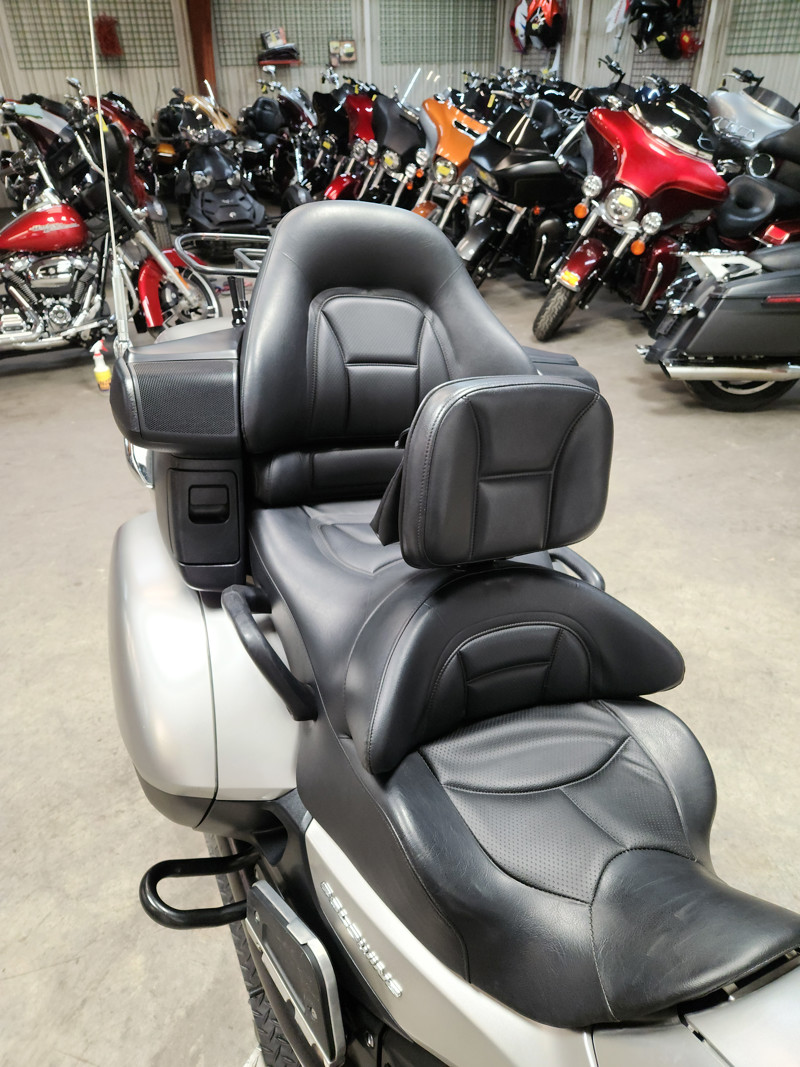 Gold Wing® Audio Comfort