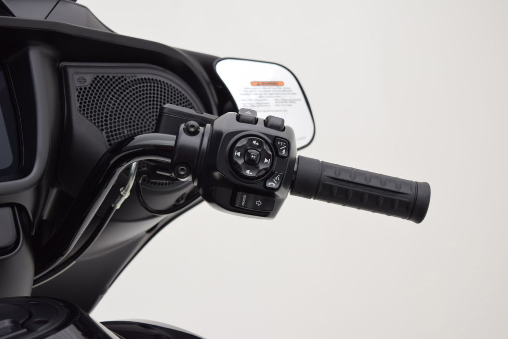 Street Glide®