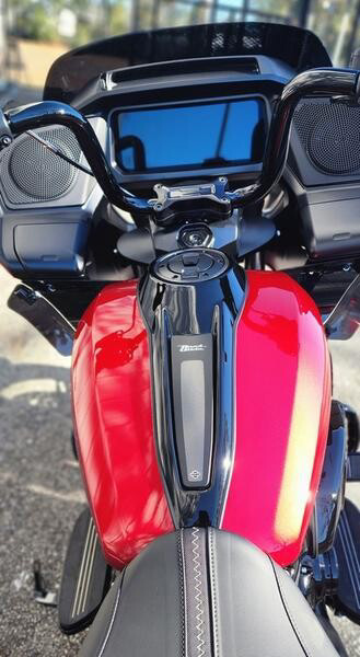 Road Glide®